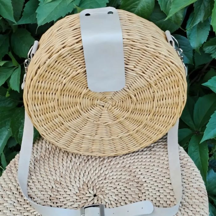 Сумка-таблетка из эколозы