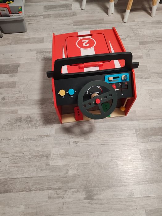 Mașina din lemn+ set mașini