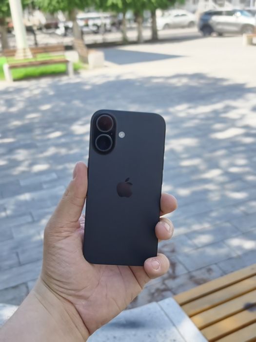 Iphone 16 128gb АКБ 93%