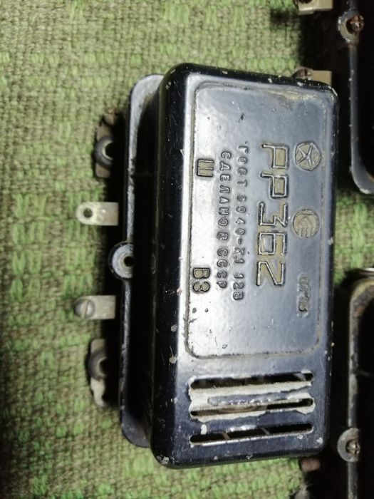 Реле регулятор РР 362