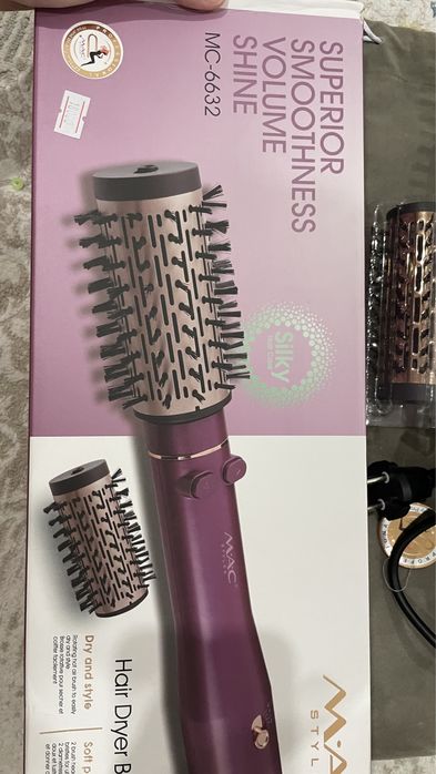 Новый фен в коробке с мешком