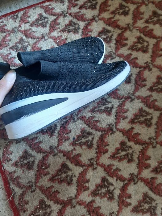 Adidasi cu platforma