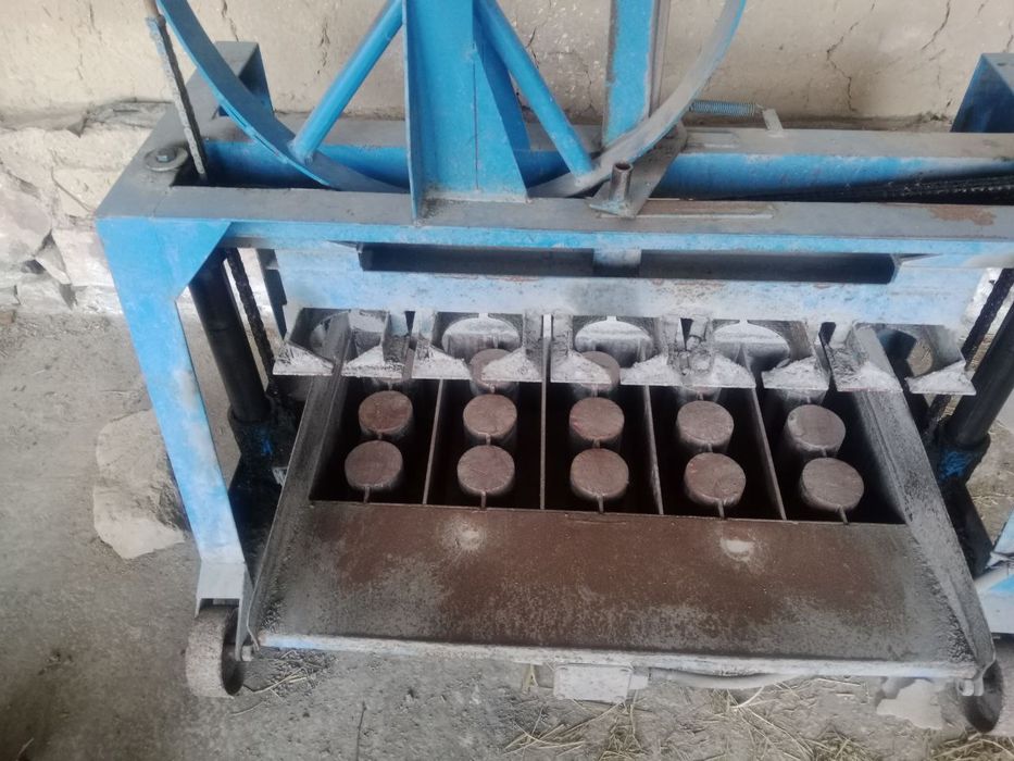 Шлакаблок апарати