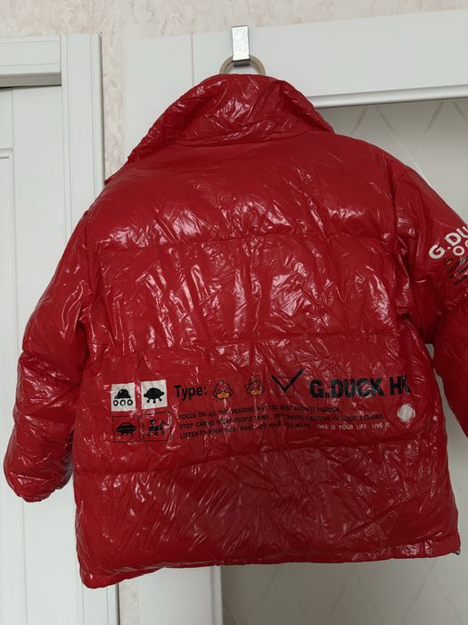 продам куртку для девочки