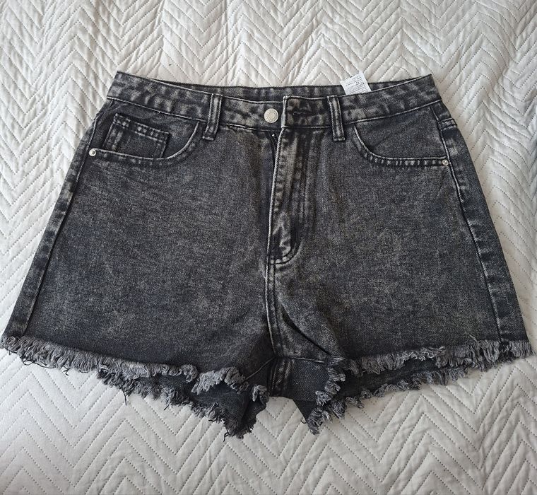 Дамски дънки къси гащи М