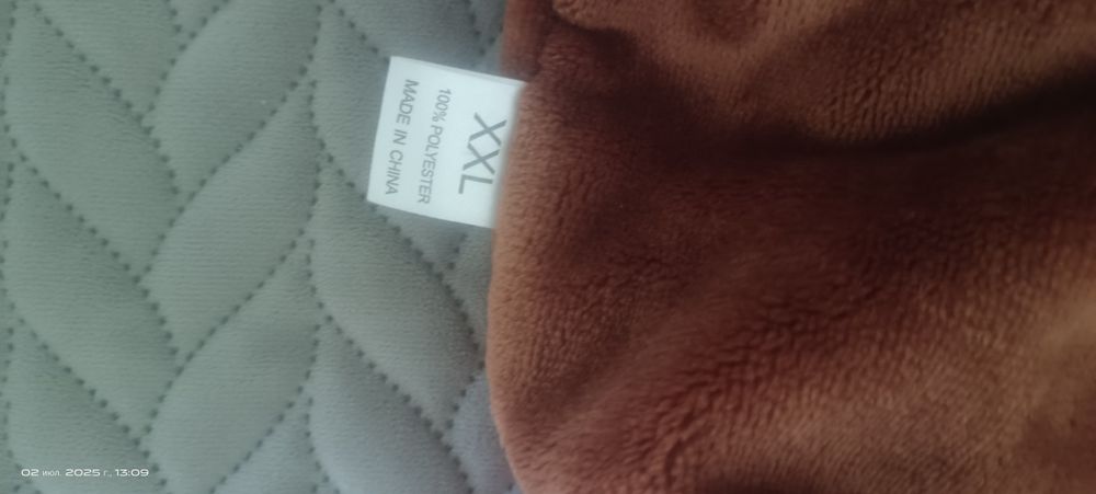 Продам курточку для собачки до 5 кг весом