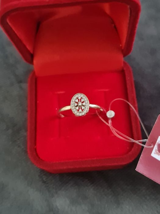 НОВЫЕ золотые кольца, размер 18,5