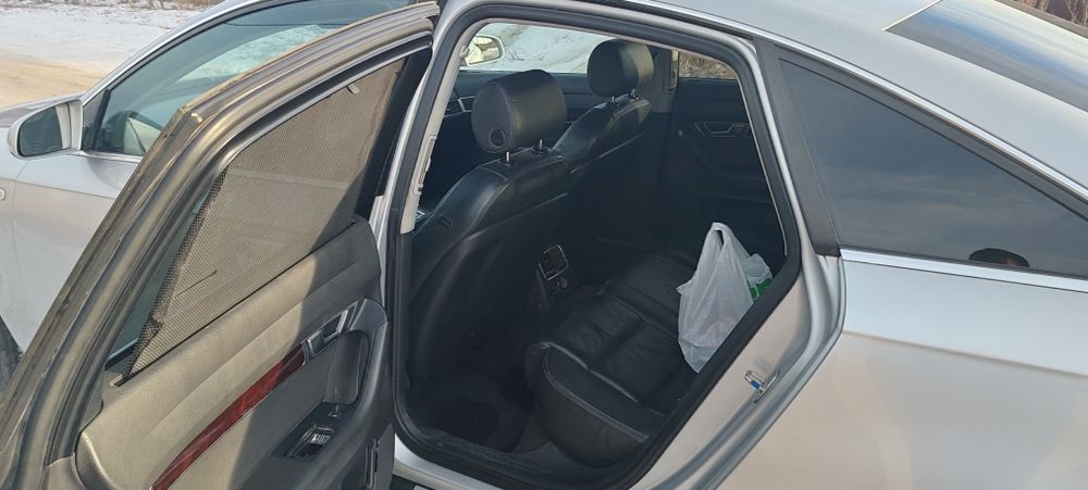 Автомобиль ауди А6