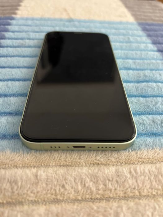 Айфон 12 128 гб.