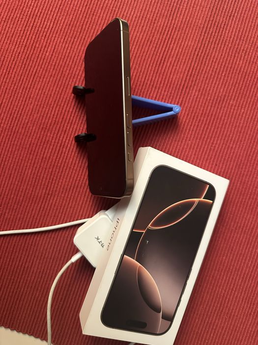 iPhone 16 pro 128 GB