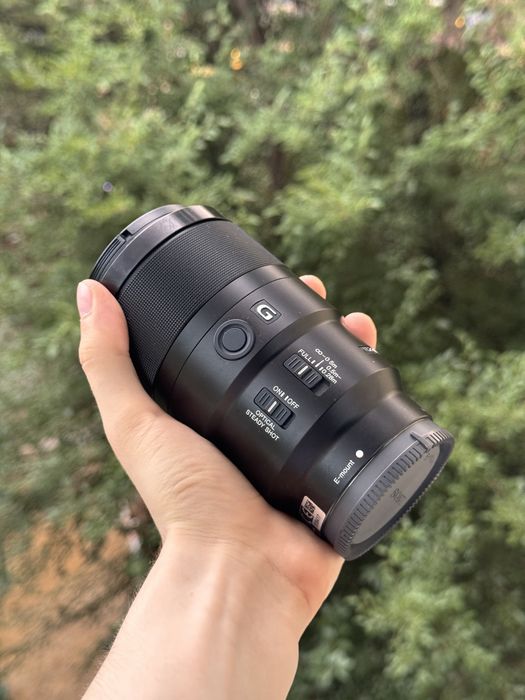 Sony 90mm f2.8 Macro G OSS