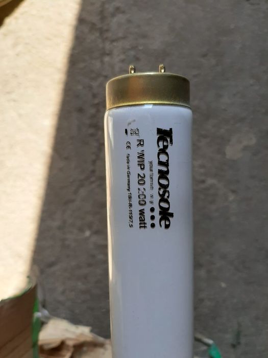 Продам новые лампы для солярий.