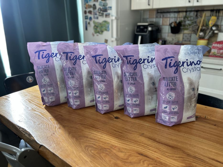 Силиконова котешка тоалетна Tigerino Crystals XL-Grain Sensitive постелка за тоалетна, без парфюм