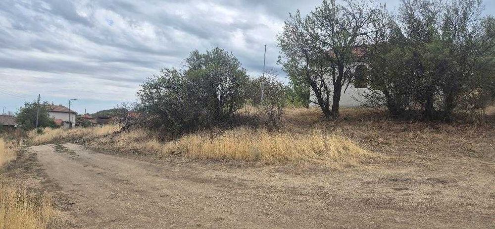 Продава се Парцел в Панагюрище - 952 кв.м за 27 €/кв.м - Снимка #1