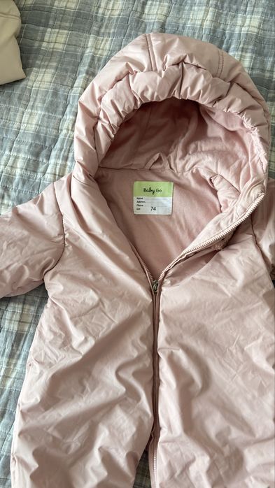 Продам комбинезоны детские