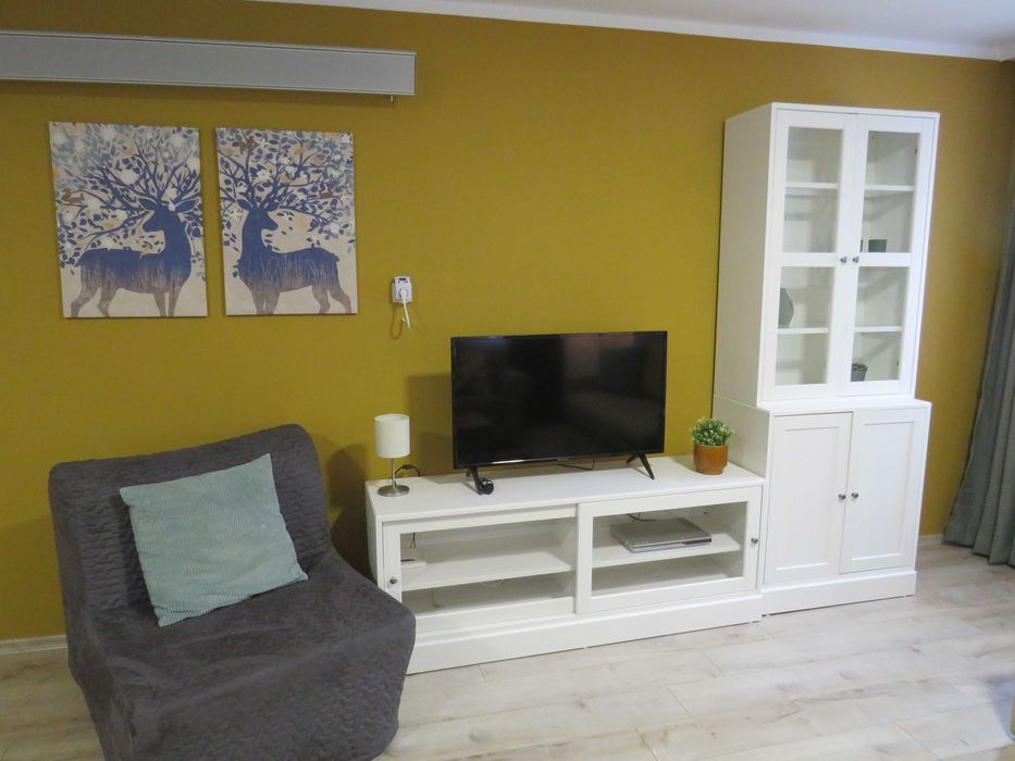 Наскоро реновиран, напълно обзаведен апартамент / реф. 1000-405