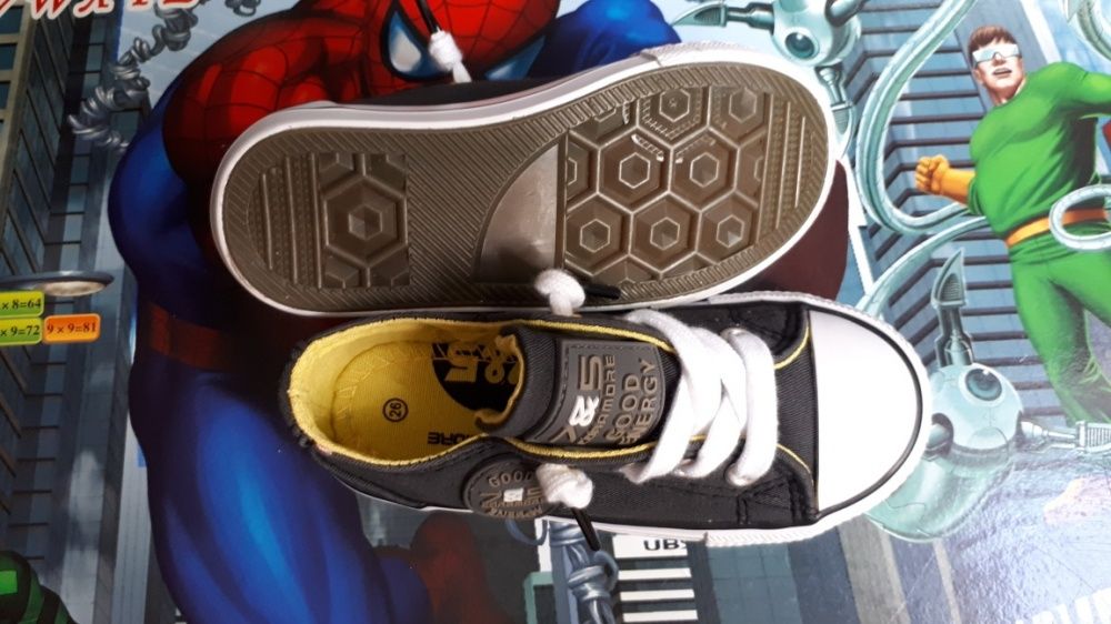 Продам НОВЫЕ крутые кеды, 26 размер