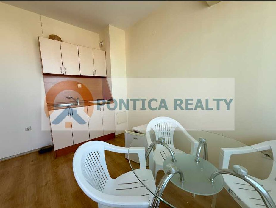 Продава се Двустаен апартамент в к.к. Слънчев бряг - 60 кв.м за 1047 €/кв.м - Снимка #5