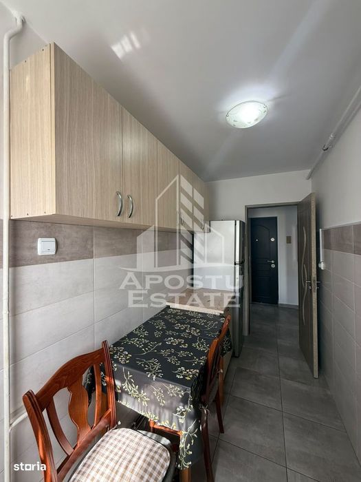 Apartament cu o camera, centrala proprie,  zona Steaua.