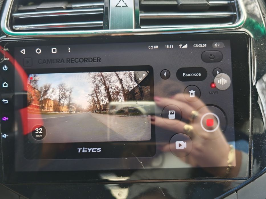 Полный комплект монитор teyes cc3 6/128,задняя камера,видеорегистратор
