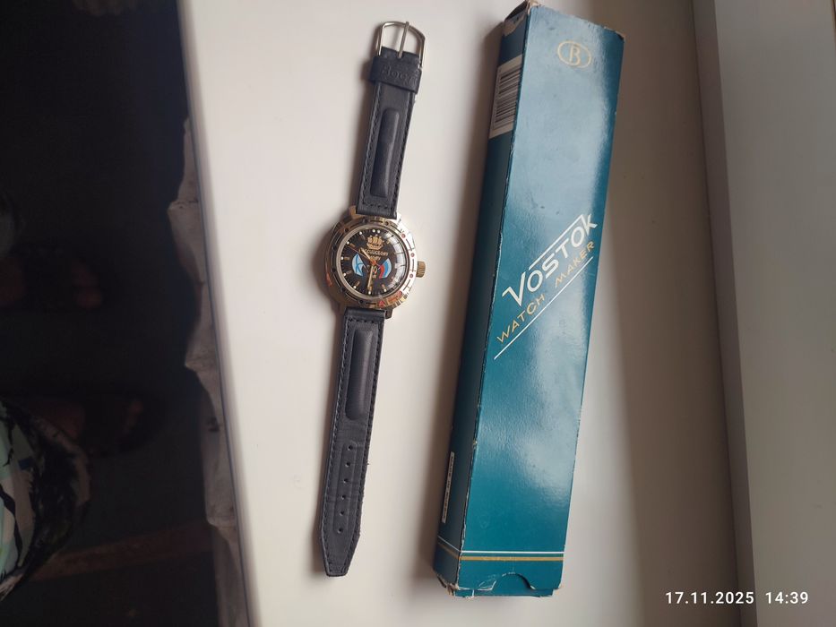 Часы механические Восток