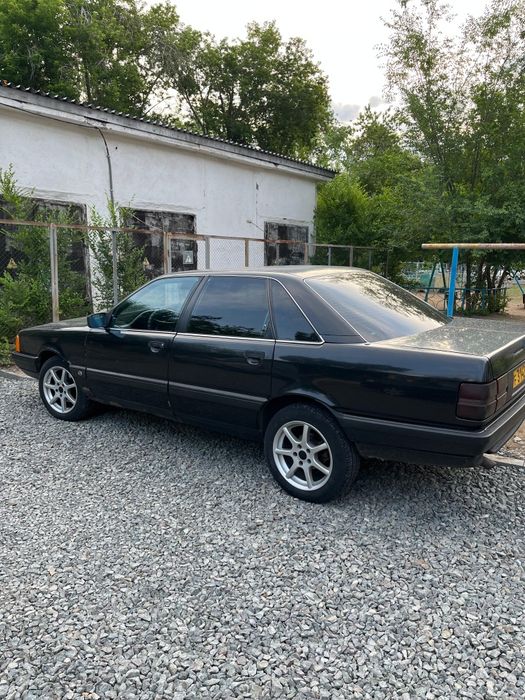 Продам Audi 200 2.2 turbo
