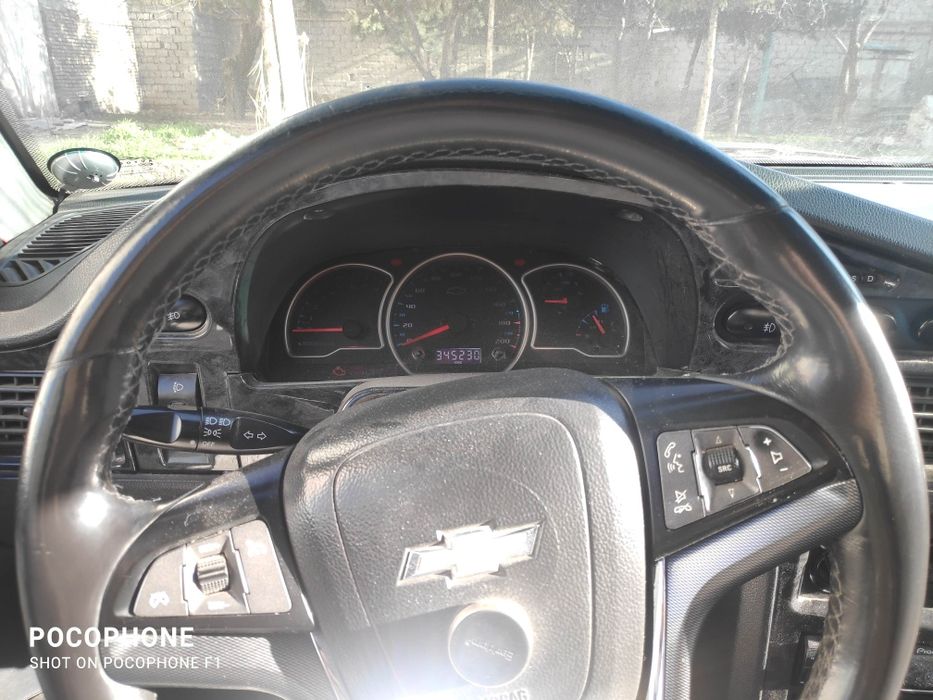 Nexia 2 exclusive срочно сотилади! Наваротлари бесплатно, отдам даром