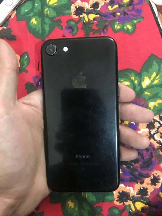 Iphone 7.  32. Gb