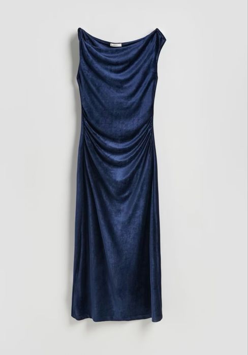 Рокля от кадифе Reserved