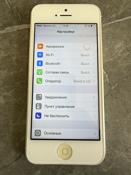 Sotiladi: iPhone 5, oq rang, 16 GB