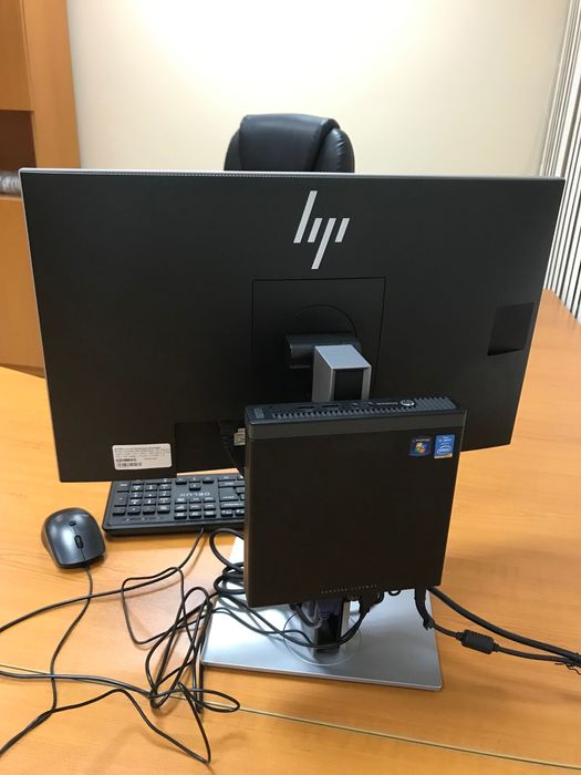 Компютър с монитор HP