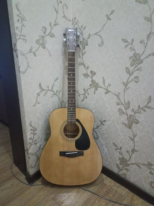 Акустическая гитара Yamaha f310
