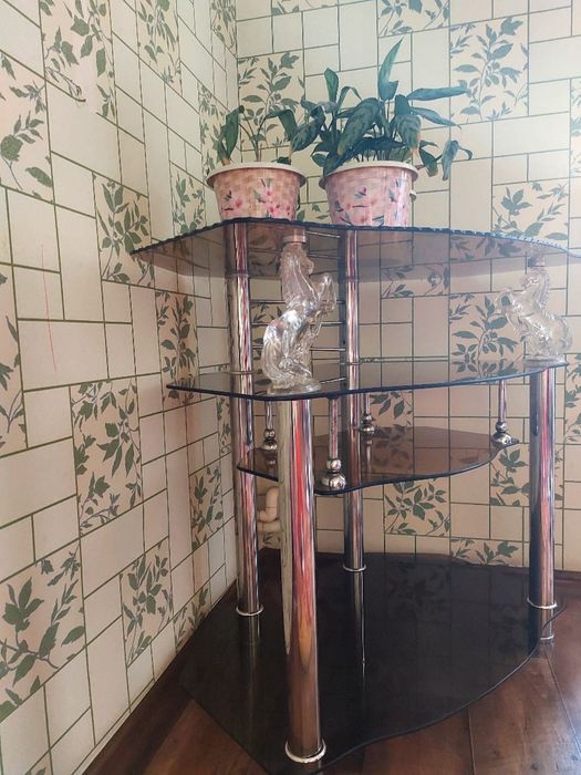 Подставка под телевизор