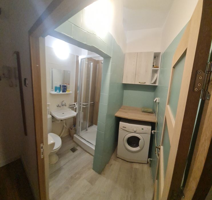 Inchiriez garsoniara in Gruia