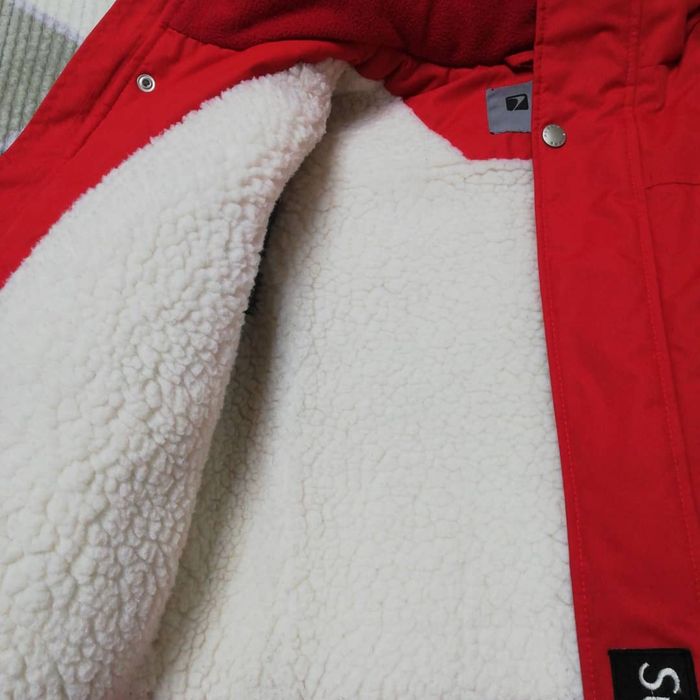 Продаю зимнюю куртку