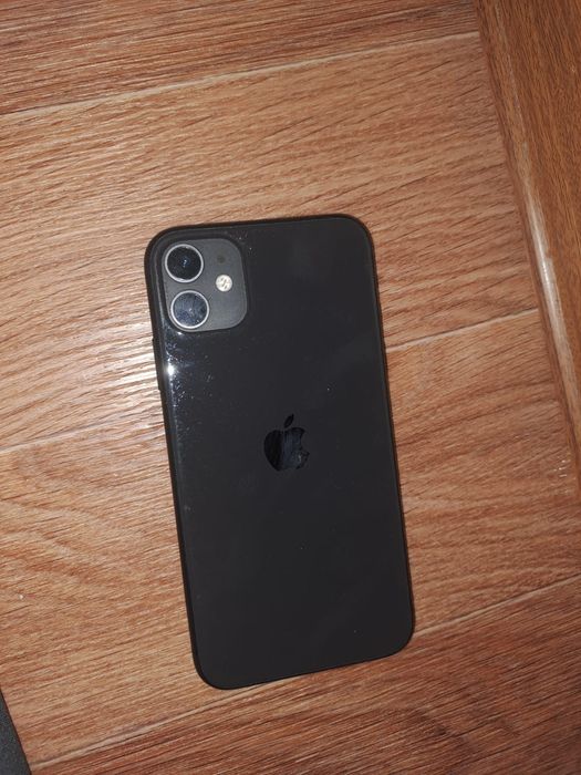 Iphone 11 64 гигабайт продажа/обмен  торг есть