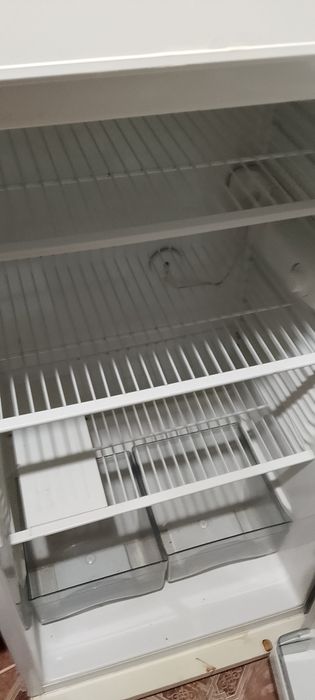 Холодильник б/у не рабочий