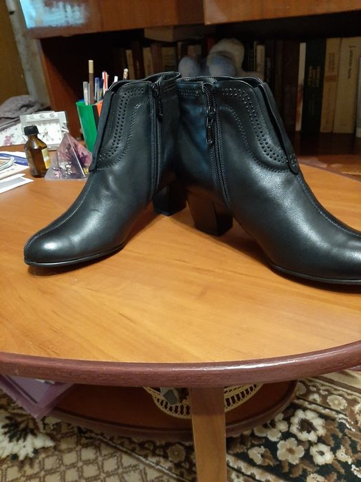 Продам полусапожки