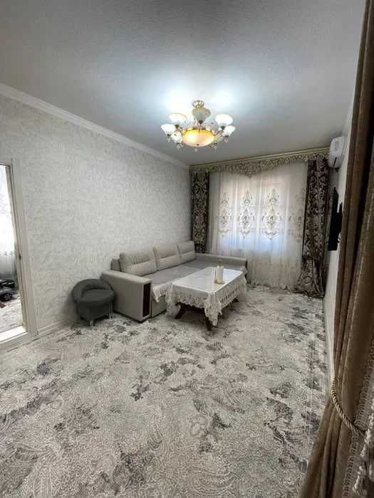 Чархновза 2 хонали квартира сотилади !!