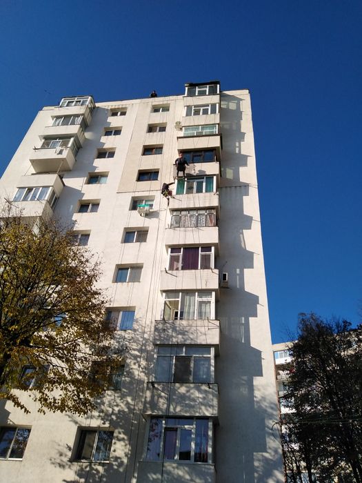 Alpinist utilitar izolatii exterioare cu polistiren