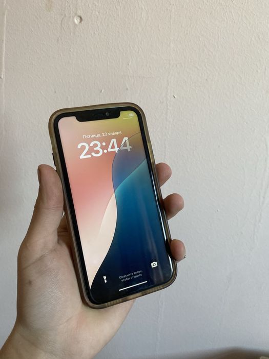 Айфон 11 мятный
