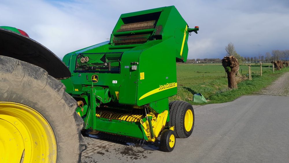 Balotiera John Deere 578