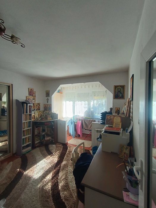 Vanzare apartament o camera