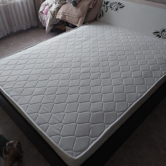 Продам матрас новый