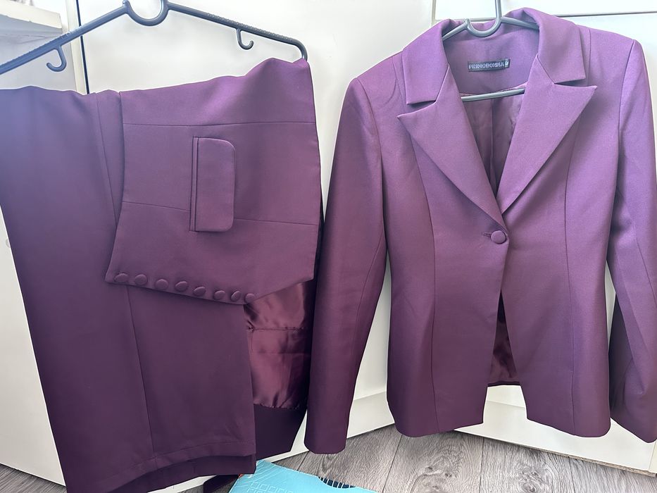 Продам тройку + в подарок браслет