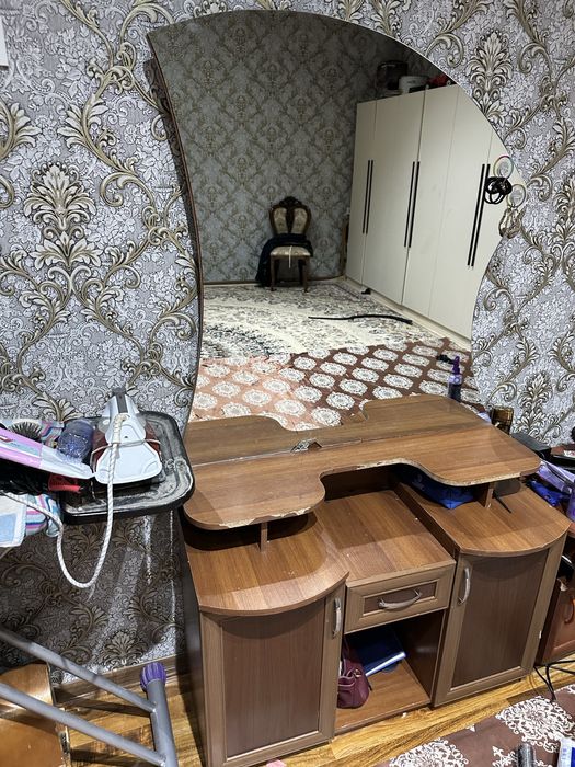 Truma. Oynalik kelib kurib olsela buladi zur turibdi oynasi singan lik