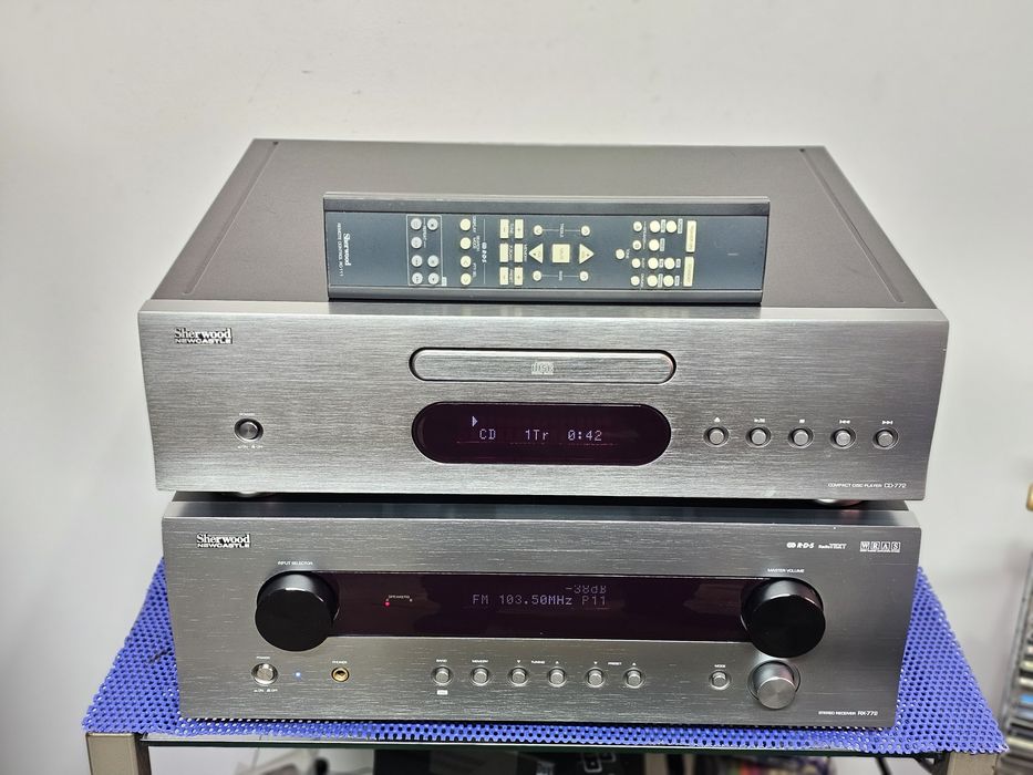 Amplificator Sherwood RX-722 si Cd player CD-722 cu telecomanda
