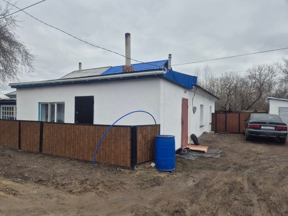 Продам 3 комнатный дом