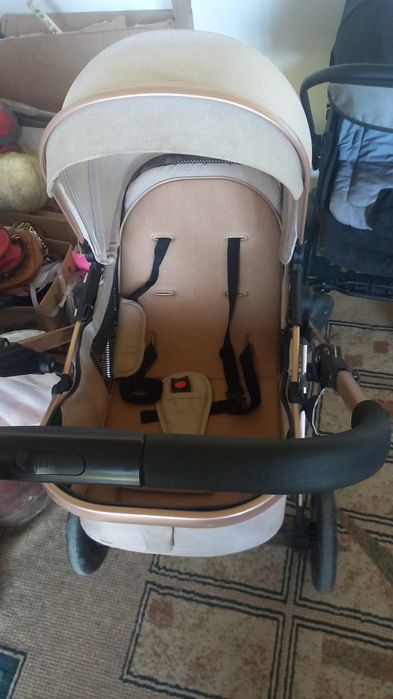 Продам  коляску 25000
