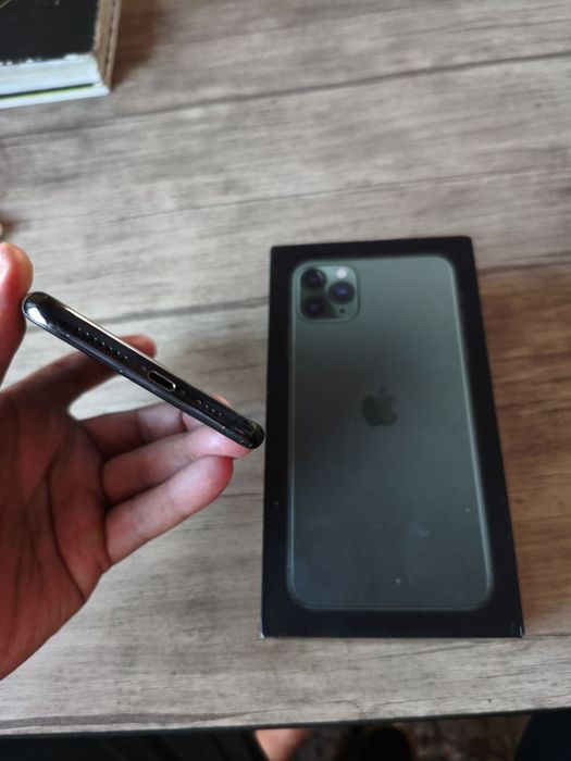 I phone 11 pro max 256 ideal